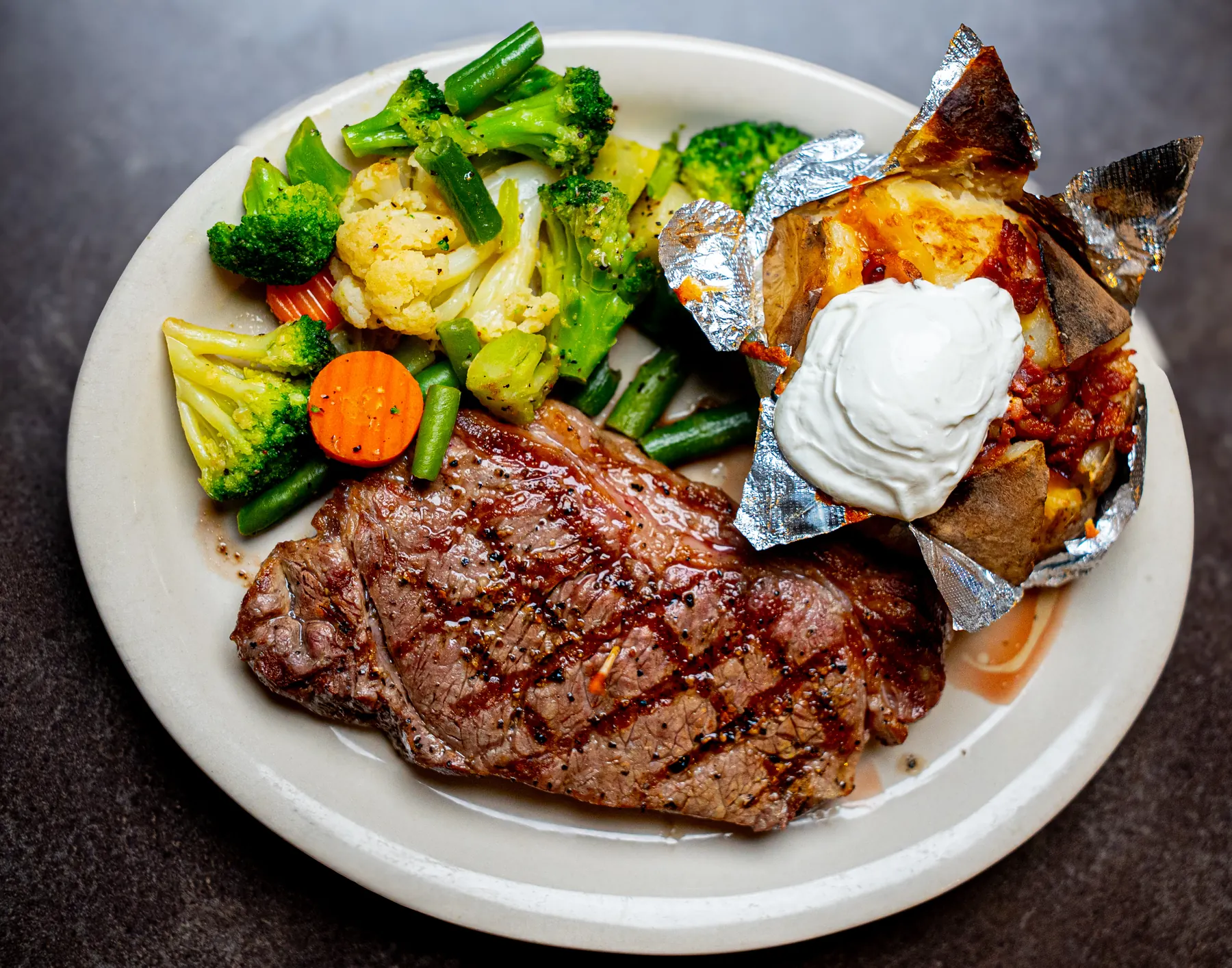 A steak dinner at Jerzes